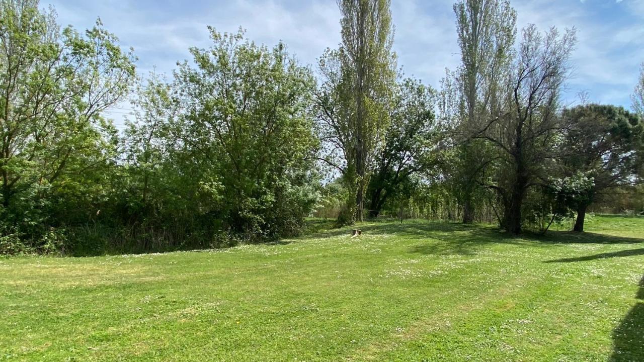 Joli 27m2 Oasis Provencale En Village En Camargue * Arles