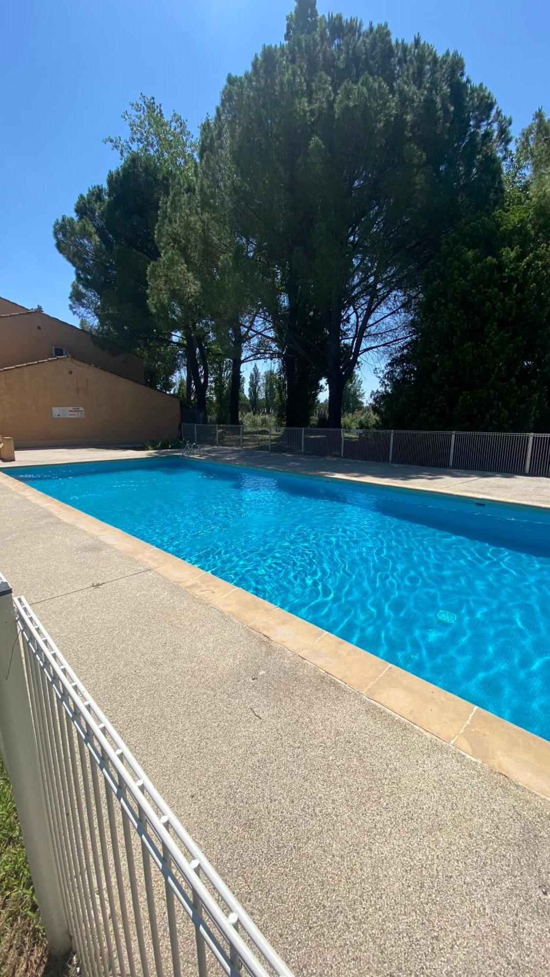 Apartment Joli 27m2 Oasis Provencale En Village En Camargue