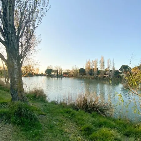 Joli Appartement 27M2 Oasis Provencale En Village Vacances En Camargue Arles Esterno foto