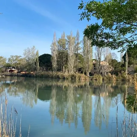 Joli Appartement 27M2 Oasis Provencale En Village Vacances En Camargue Arles Esterno foto